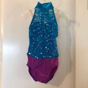 Girls Weissman dance costume, body suit/ skirt , size XSC girls x small 4/5